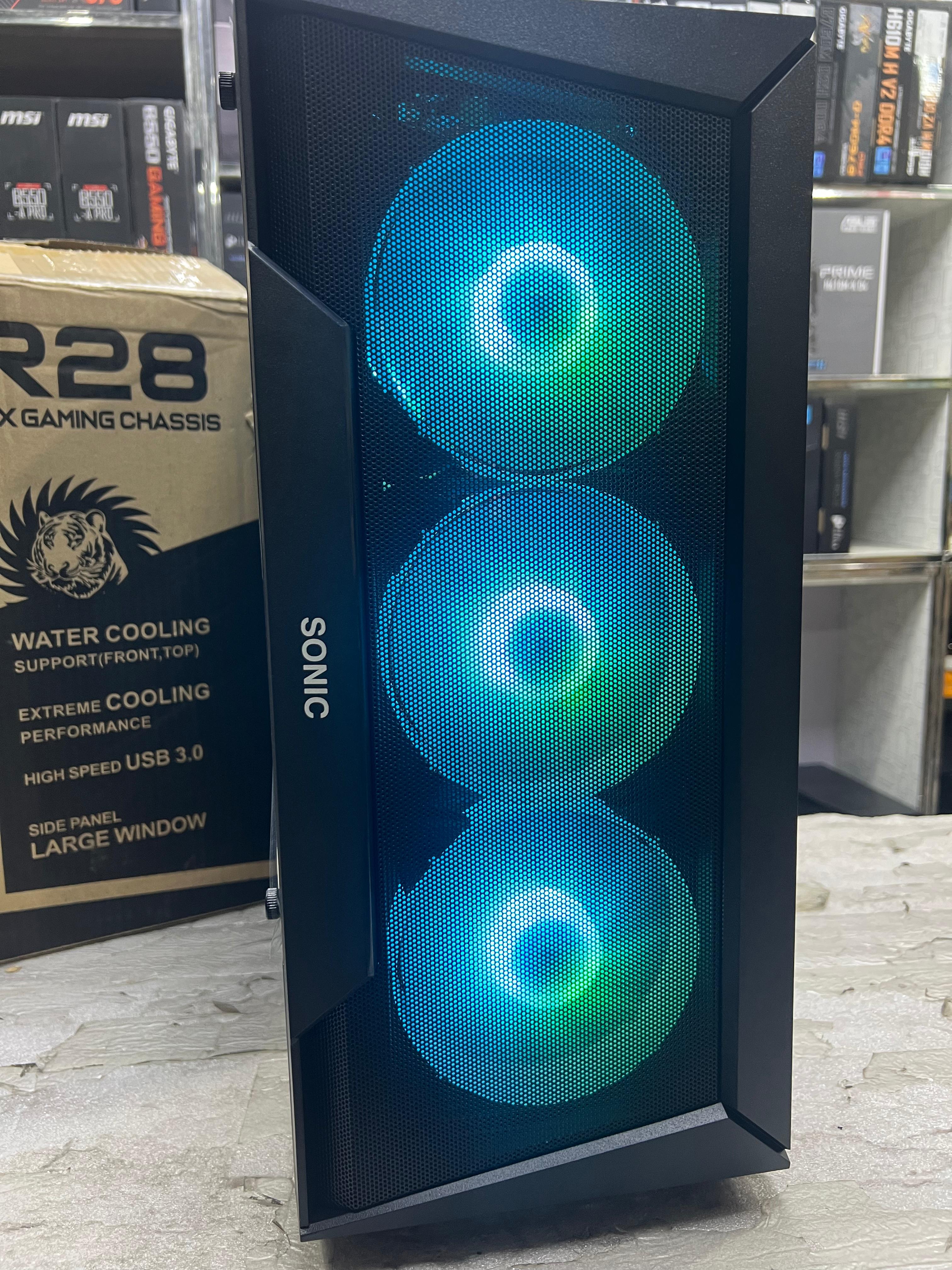 Sonic Casing R28 Black 3 RGB Fans Sonic Casing R28 Black 3 RGB Fans